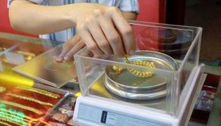 كيفية حساب مصنعية الذهب