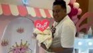 حمو بيكا يستقبل مولودته الأولى.. واختار لها هذا الاسم 