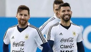 ميسي وأغويرو