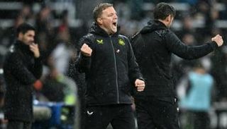 إيدي هاو مدرب نيوكاسل يونايتد