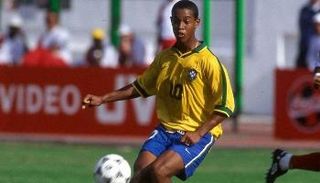 رونالدينيو في كأس العالم للناشئين تحت 17 عاما