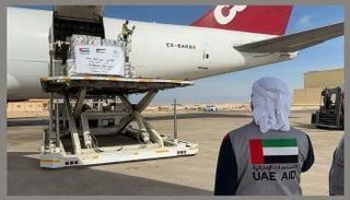 جانب من عملية إرسال المساعدات