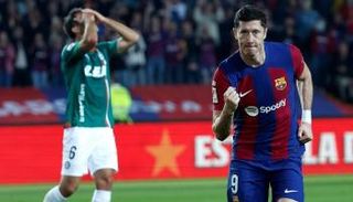 روبرت ليفاندوفسكي نجم برشلونة