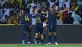 ثلاثية النصر لا تُرضي رونالدو.. وبنزيما يتوهج في الدوري السعودي (فيديو)