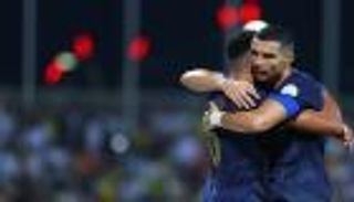 استفزه قبل المباراة.. رونالدو يُعاقب قائد الوحدة السعودي (فيديو)