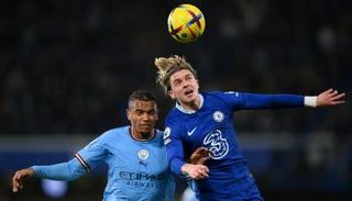 القنوات الناقلة مباراة مانشستر سيتي وتشيلسي