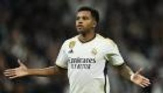 أنشيلوتي الأب وبيلينغهام «الظاهرة».. 5 رسائل من رودريغو عن ريال مدريد