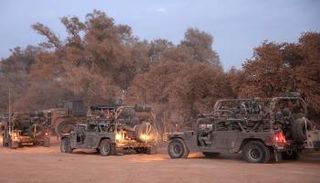 مركبات عسكرية إسرائيلية تتجه نحو قطاع غزة