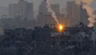 أنباء عن موافقة إسرائيل على إدخال وقود للشاحنات الأممية بغزة