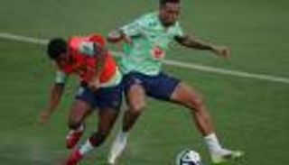 بلا رحمة.. «مستقبل ريال مدريد» يحظى باستقبال عنيف في البرازيل (فيديو)