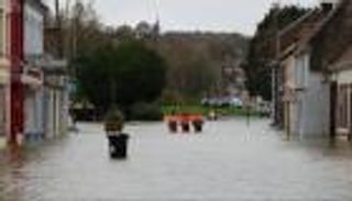 من عطش الجفاف إلى دمار الفيضانات.. تحولات المناخ على أجندة COP28  