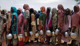 الحرب تحرك أزمة إنسانية كبيرة في السودان