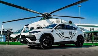 سيارة لامبورغيني أوروس بيرفورمانتي