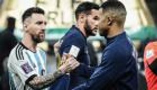 هل كان أول من يعلم؟.. اعتراف مثير لمبابي عن ميسي والكرة الذهبية