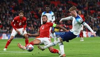 كول بالمر لاعب منتخب إنجلترا