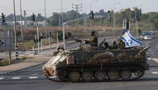 قوات إسرائيلية قرب مدينة سديروت الجنوبية