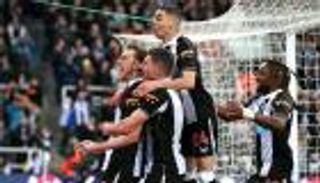 انتصار نيوكاسل.. الدوري الإنجليزي يحسم صراع «الإعارات»