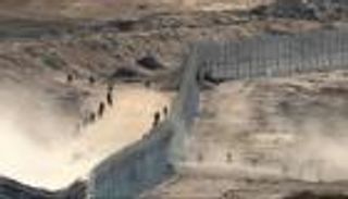 مجندات إسرائيليات يعمقن جراح نتنياهو.. هجوم حماس السبب