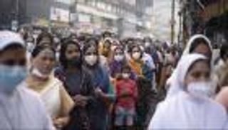 بعد تحذير «الصحة العالمية».. نصائح للنجاة من أحدث متحورات كورونا (خاص)