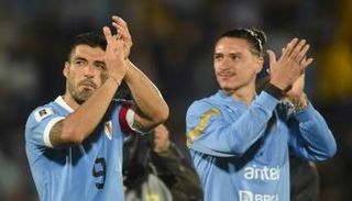 لويس سواريز مع داروين نونيز في أوروغواي