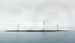 محطات طاقة شمسية عائمة في إندونيسيا