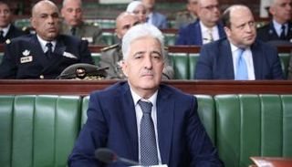 عماد مميش وزير الدفاع التونسي 