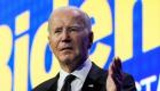 بايدن يرحب بتنفيذ هدنة غزة ويؤكد استمرار الاتصالات لتمديدها