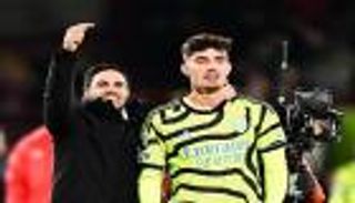 في ليلة أرتيتا التاريخية.. أرسنال يستغل هدية مانشستر سيتي وليفربول