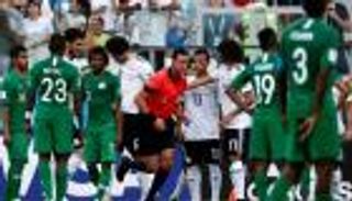 ويلمار رولدان.. حكم المواعيد الكبرى يقود ديربي الهلال والنصر