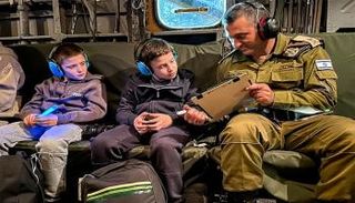 جانب من الرهائن الذين تسلمتهم إسرائيل من حماس