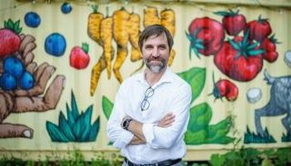 ستيفن جيلبو، وزير البيئة وتغير المناخ في كندا