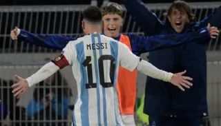 ليونيل ميسي وأليخاندرو غارناتشو