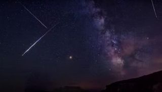 الشهب تظهر في السماء قبل نهاية 2023