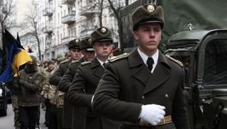 جنود من حرس الشرف الأوكراني- أرشيفية