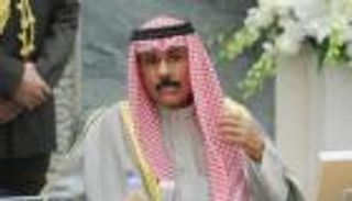 أمير الكويت يدخل المستشفى إثر وعكة صحية طارئة