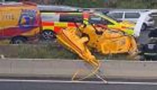 هليكوبتر تتحطم على طريق سريع في مدريد (فيديو)