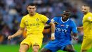 صدمات كريستيانو رونالدو تتصدر 6 مشاهد من ديربي الهلال والنصر