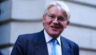 وزير شؤون التنمية وأفريقيا البريطاني أندرو ميتشل