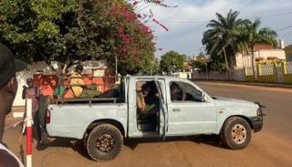 قوات تنتشر أمام مقار رئيسية خلال محاولة انقلاب فاشلة في غينيا بيساو