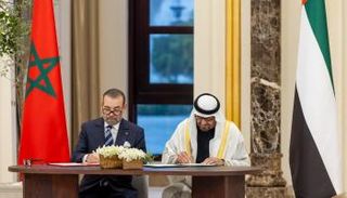 الشيخ محمد بن زايد آل نهيان رئيس دولة الإمارات والعاهل المغربي الملك محمد السادس