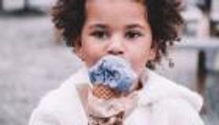 سر آيس كريم المحلات وطريقة عمل مثلجات اقتصادية في المنزل