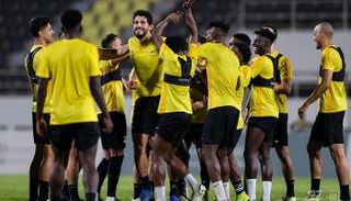 فريق الاتحاد السعودي ونجمه أحمد حجازي