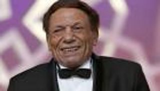 مصر تكرّم عادل إمام بتخليد اسمه «شرقي القاهرة»