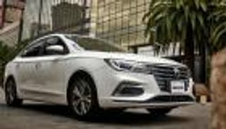 بعد الزيادة.. القائمة السعرية الجديدة لفئات السيارة MG 5 موديل 2024