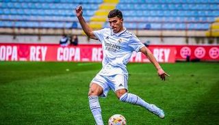 المغربي يوسف لخديم