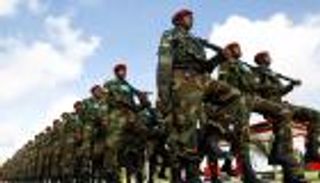 حرارة المعركة ضد «الشباب» بالصومال ترتفع.. هجمات انتحارية وتحركات أمنية