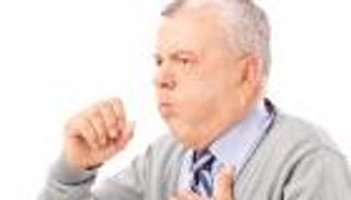 السعال المستمر.. طبيب يكشف كيفية العلاج