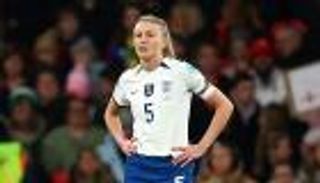 ليا ويليامسون..ملكة عقود الرعاية في كرة القدم للسيدات