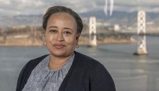 أنجيلا تشوري