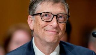 بيل غيتس يضع خارطة طريق لخفض الانبعاثات